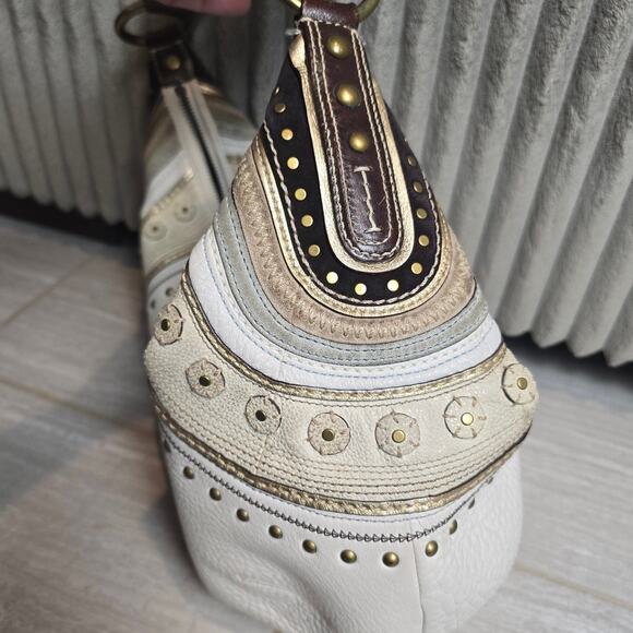 Vintage Coach Hobo Ivory Color, Studded, Appliqued Pebble Leather Handbag - Picture 3 of 9